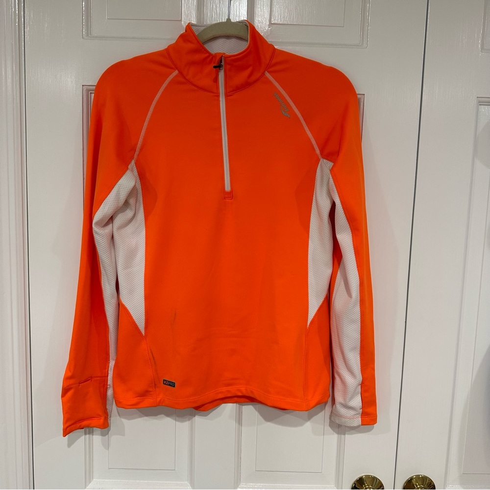 Saucony women’s neon orange hi vis quarter zip pullover size small